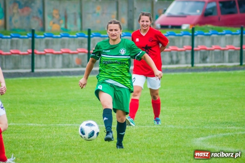 Zdjęcie w galerii na portalu naszraciborz.pl: Mamusie kontra Mamy. Drugi dzień festynu rodzinnego w Tworkowie wiadomości z regionu