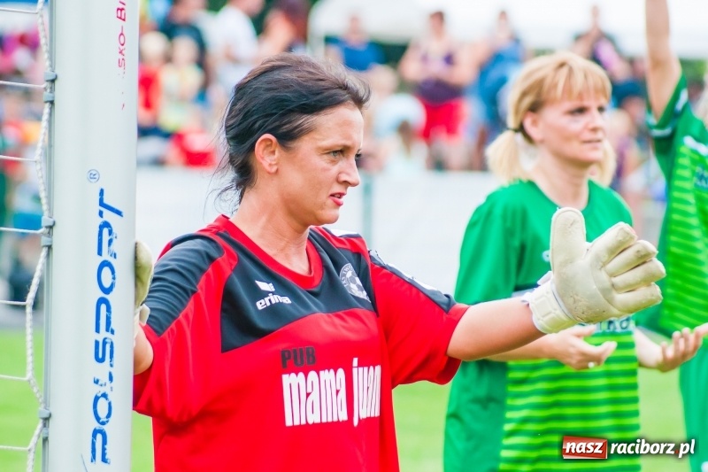 Zdjęcie w galerii na portalu naszraciborz.pl: Mamusie kontra Mamy. Drugi dzień festynu rodzinnego w Tworkowie wiadomości z regionu
