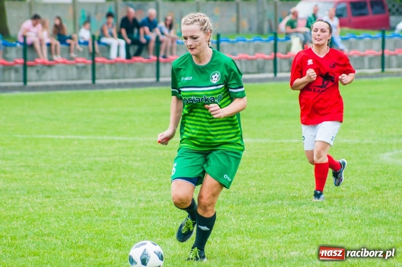 Zdjęcie w galerii na portalu naszraciborz.pl: Mamusie kontra Mamy. Drugi dzień festynu rodzinnego w Tworkowie wiadomości z regionu