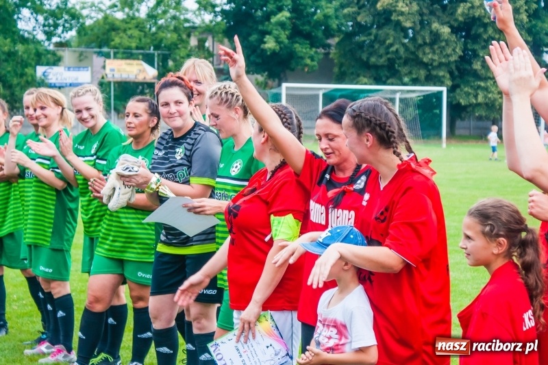 Zdjęcie w galerii na portalu naszraciborz.pl: Mamusie kontra Mamy. Drugi dzień festynu rodzinnego w Tworkowie wiadomości z regionu