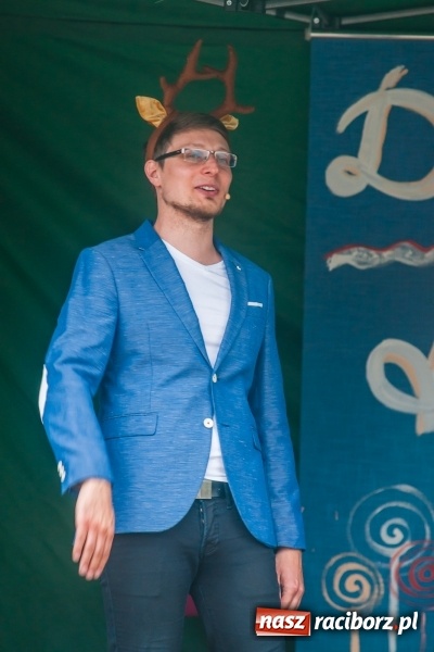 Zdjęcie w galerii na portalu naszraciborz.pl: Kabaret Kałasznikof wywoływał salwy śmiechu w Borucinie wiadomości z regionu