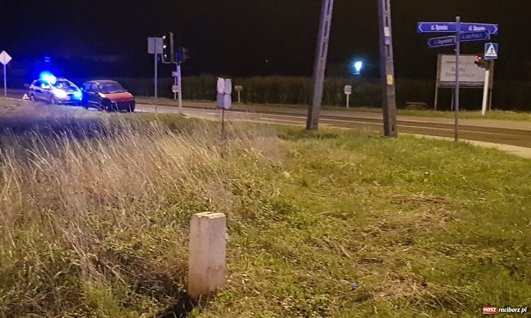 Zdjęcie w galerii na portalu naszraciborz.pl: Nieprawidłowe wyprzedzanie powodem kolizji na mycie wiadomości z regionu