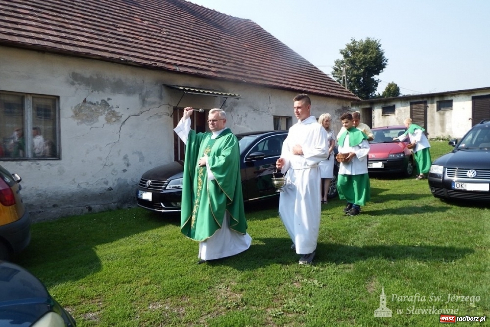 Zdjęcie w galerii na portalu naszraciborz.pl: Parafia św. Jerzego w Sławikowie włączyła się w misyjną akcję wiadomości z regionu