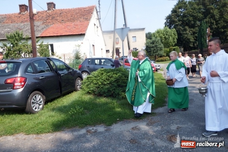 Zdjęcie w galerii na portalu naszraciborz.pl: Parafia św. Jerzego w Sławikowie włączyła się w misyjną akcję wiadomości z regionu