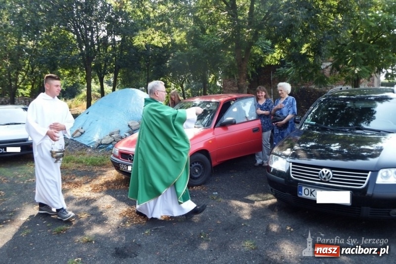 Zdjęcie w galerii na portalu naszraciborz.pl: Parafia św. Jerzego w Sławikowie włączyła się w misyjną akcję wiadomości z regionu
