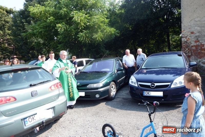 Zdjęcie w galerii na portalu naszraciborz.pl: Parafia św. Jerzego w Sławikowie włączyła się w misyjną akcję wiadomości z regionu