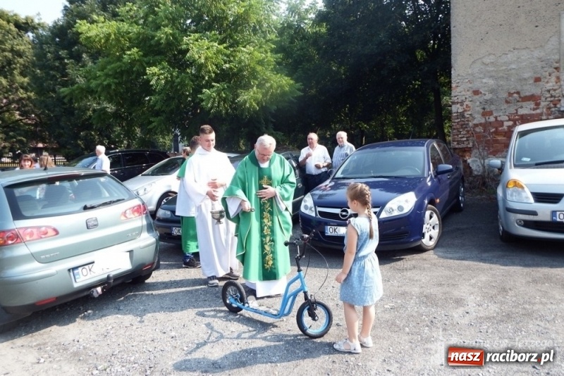 Zdjęcie w galerii na portalu naszraciborz.pl: Parafia św. Jerzego w Sławikowie włączyła się w misyjną akcję wiadomości z regionu