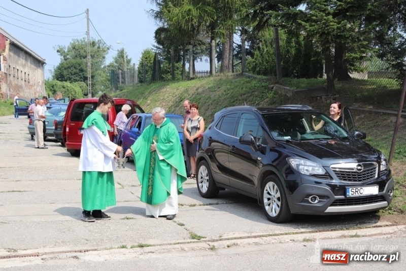 Zdjęcie w galerii na portalu naszraciborz.pl: Parafia św. Jerzego w Sławikowie włączyła się w misyjną akcję wiadomości z regionu