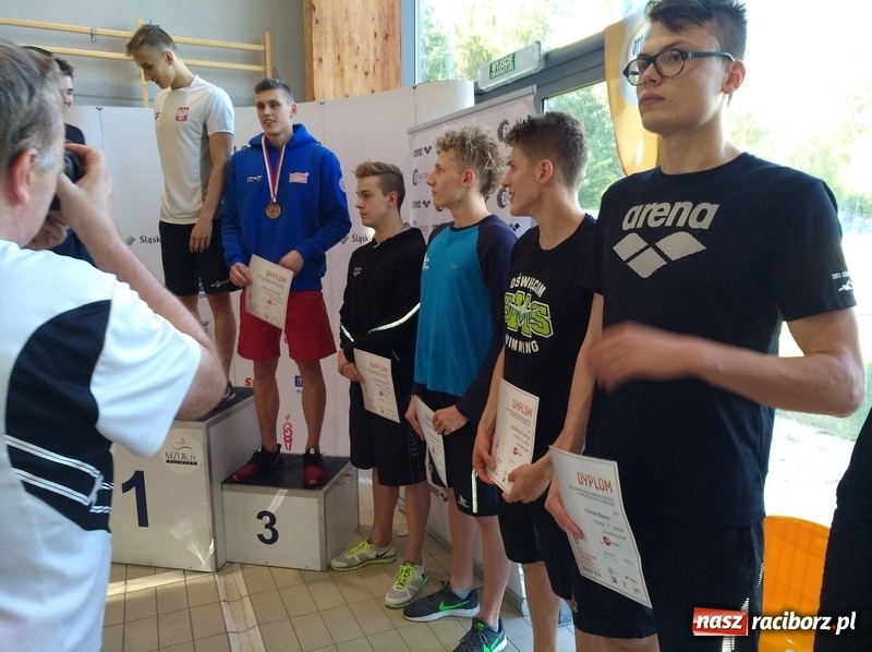 Zdjęcie w galerii na portalu naszraciborz.pl: Pływanie. Brąz Pawła Smolińskiego na OOM w Gliwicach wiadomości z regionu