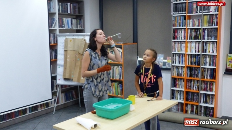 Zdjęcie w galerii na portalu naszraciborz.pl: Akademia małego czarodzieja w raciborskiej bibliotece wiadomości z regionu