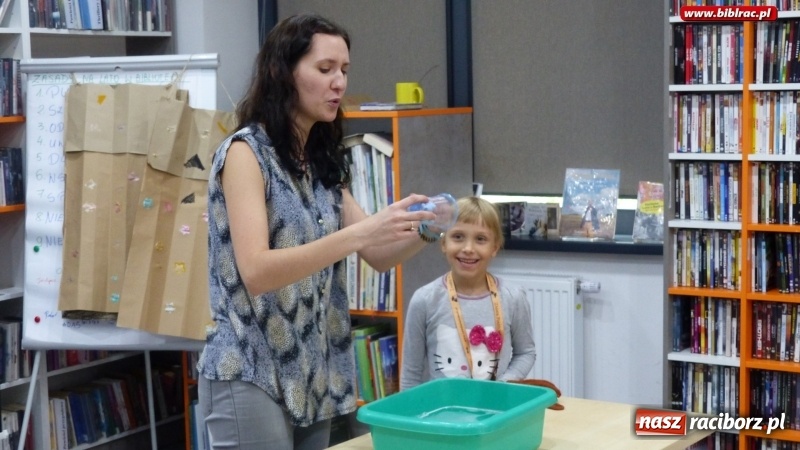 Zdjęcie w galerii na portalu naszraciborz.pl: Akademia małego czarodzieja w raciborskiej bibliotece wiadomości z regionu