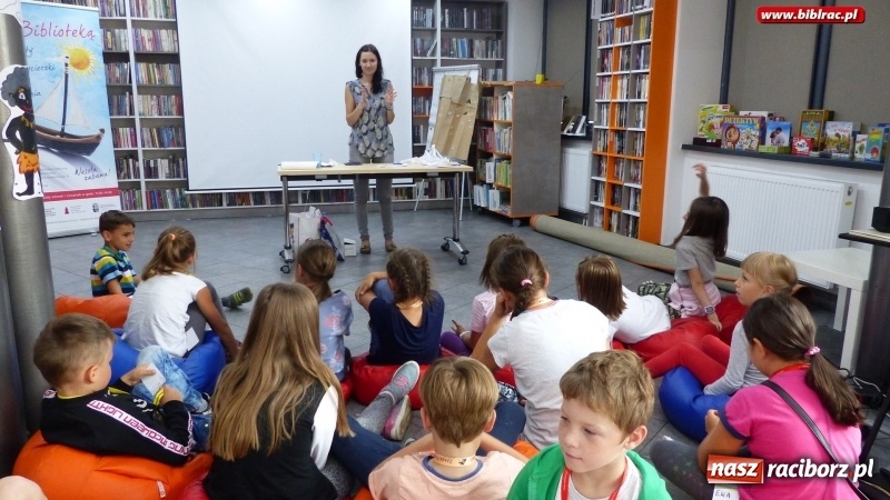 Zdjęcie w galerii na portalu naszraciborz.pl: Akademia małego czarodzieja w raciborskiej bibliotece wiadomości z regionu