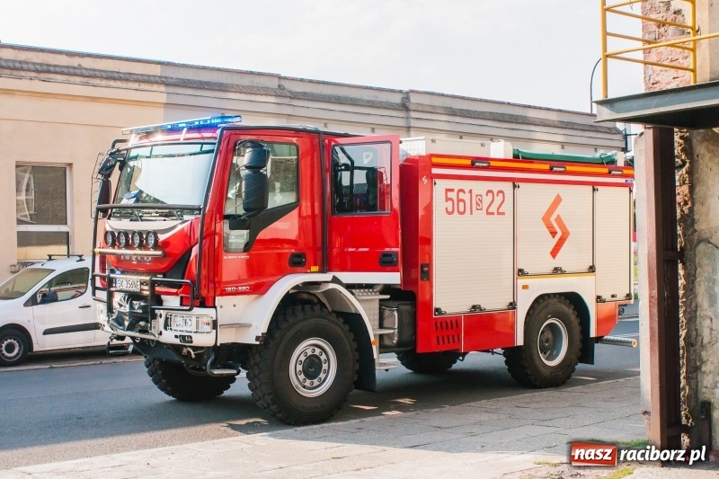 Zdjęcie w galerii na portalu naszraciborz.pl: Rozlany olej spowodował pożar w lokalu przy Cygarowej  wiadomości z regionu