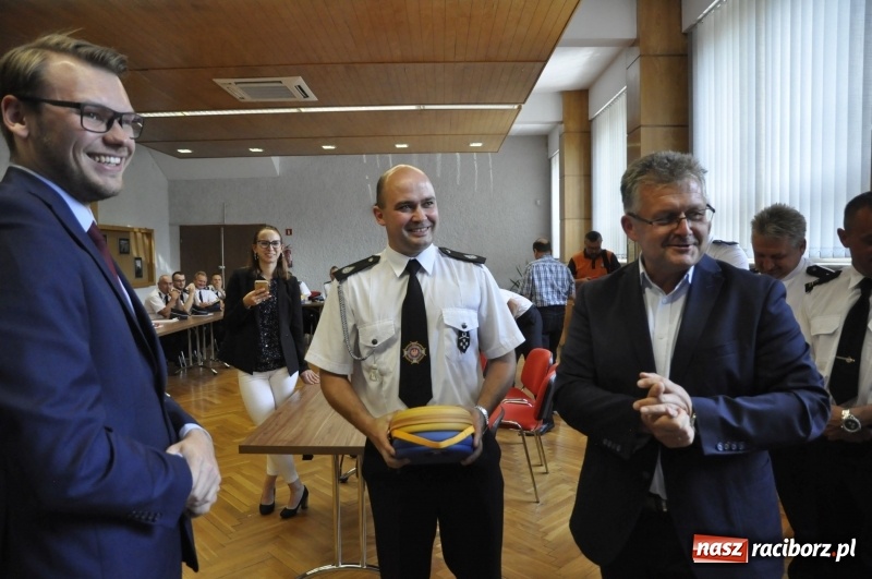 Zdjęcie w galerii na portalu naszraciborz.pl: Strażacy z gminy Krzyżanowice odebrali sprzęt z Funduszu Sprawiedliwości  wiadomości z regionu