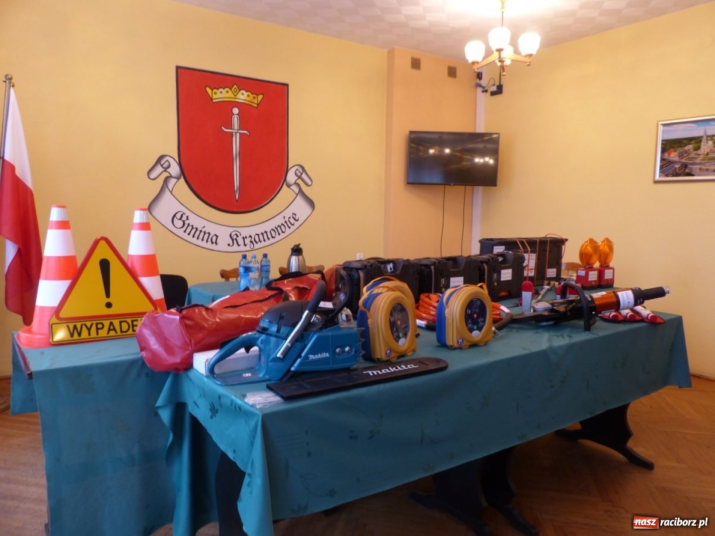 Zdjęcie w galerii na portalu naszraciborz.pl: Jednostki OSP z gminy Krzanowice z nowym sprzętem ratowniczym wiadomości z regionu