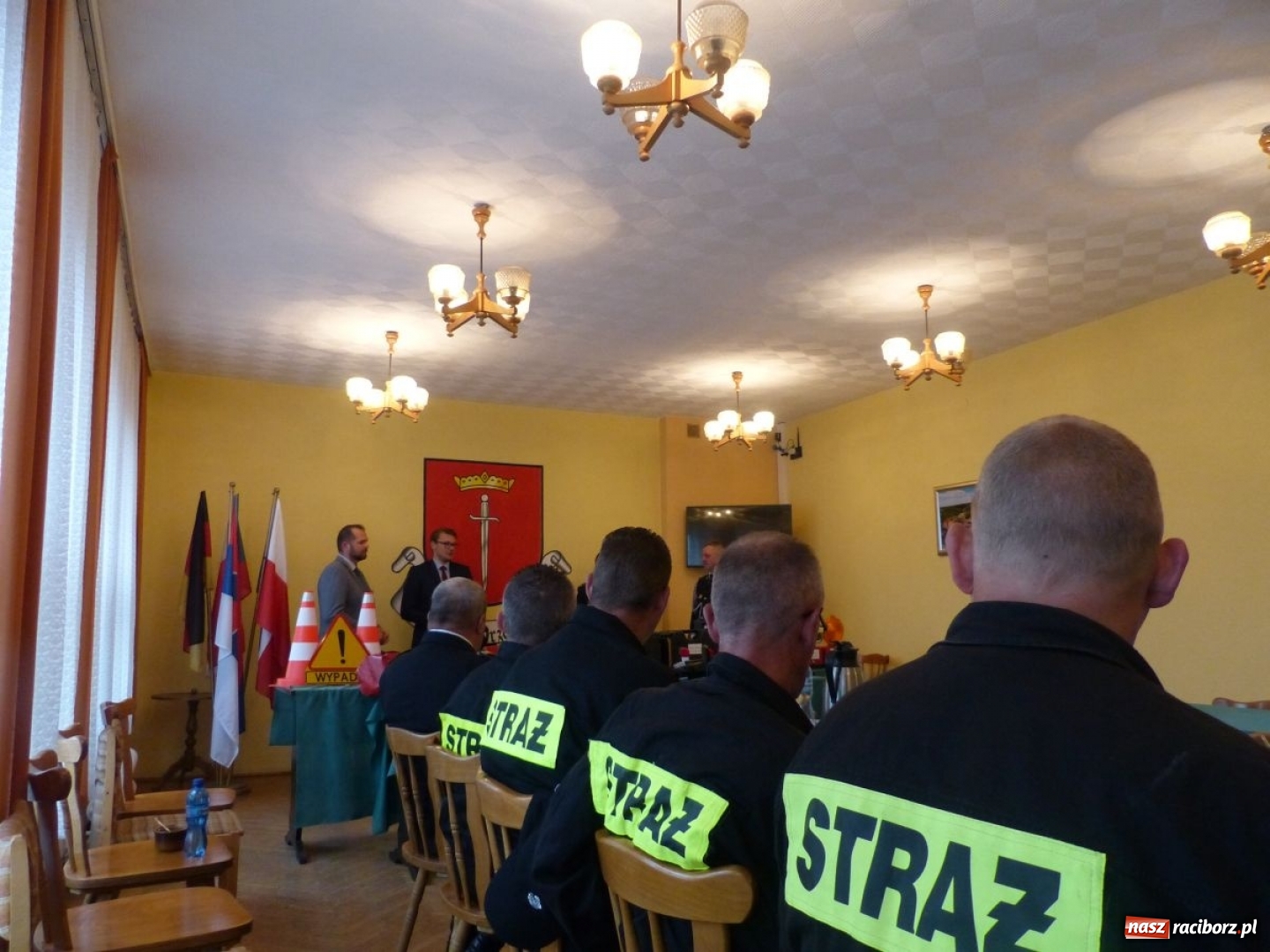 Zdjęcie w galerii na portalu naszraciborz.pl: Jednostki OSP z gminy Krzanowice z nowym sprzętem ratowniczym wiadomości z regionu