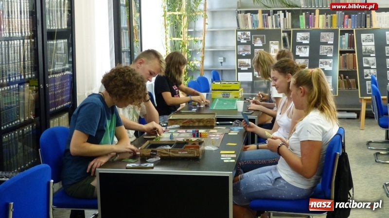 Zdjęcie w galerii na portalu naszraciborz.pl: Raciborzanie pokochali gry planszowe wiadomości z regionu