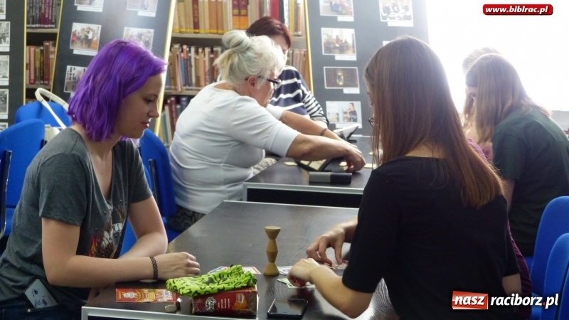 Zdjęcie w galerii na portalu naszraciborz.pl: Raciborzanie pokochali gry planszowe wiadomości z regionu
