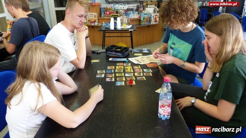 Zdjęcie w galerii na portalu naszraciborz.pl: Raciborzanie pokochali gry planszowe wiadomości z regionu