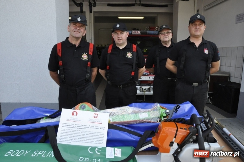 Zdjęcie w galerii na portalu naszraciborz.pl: Raciborskie OSP bogatsze o nowy sprzęt  wiadomości z regionu