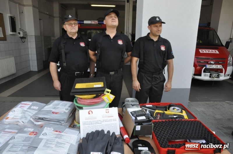 Zdjęcie w galerii na portalu naszraciborz.pl: Raciborskie OSP bogatsze o nowy sprzęt  wiadomości z regionu