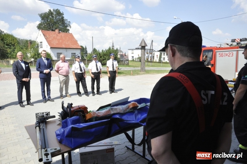 Zdjęcie w galerii na portalu naszraciborz.pl: Raciborskie OSP bogatsze o nowy sprzęt  wiadomości z regionu