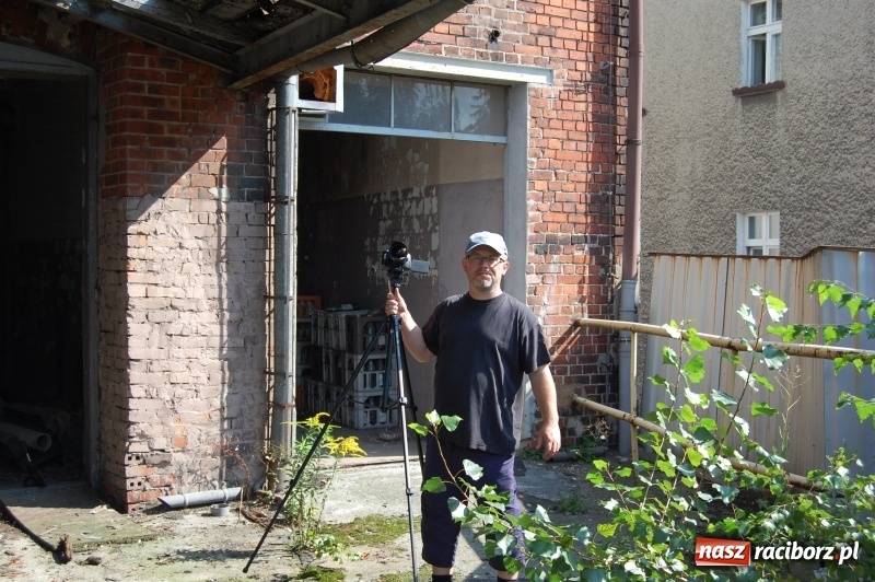 Zdjęcie w galerii na portalu naszraciborz.pl: Raciborski król boskiego trunku. Pierwszy zwiastun filmu o historii raciborskiej winiarni wiadomości z regionu