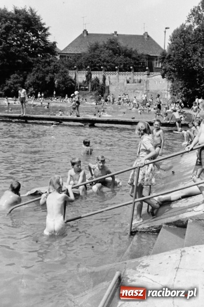 Zdjęcie w galerii na portalu naszraciborz.pl: Raciborskie wakacje w latach 60. na starych zdjęciach  wiadomości z regionu