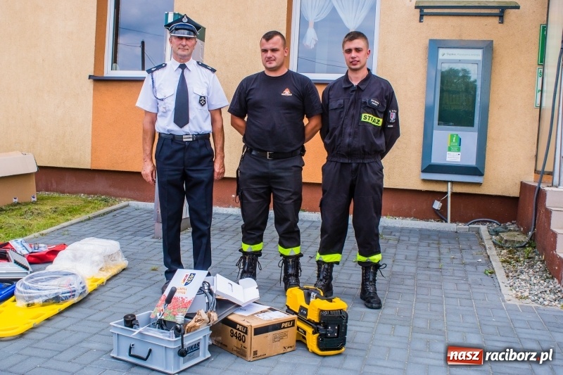 Zdjęcie w galerii na portalu naszraciborz.pl: Jednostki OSP z gminy Rudnik mają nowy sprzęt ratowniczy wiadomości z regionu