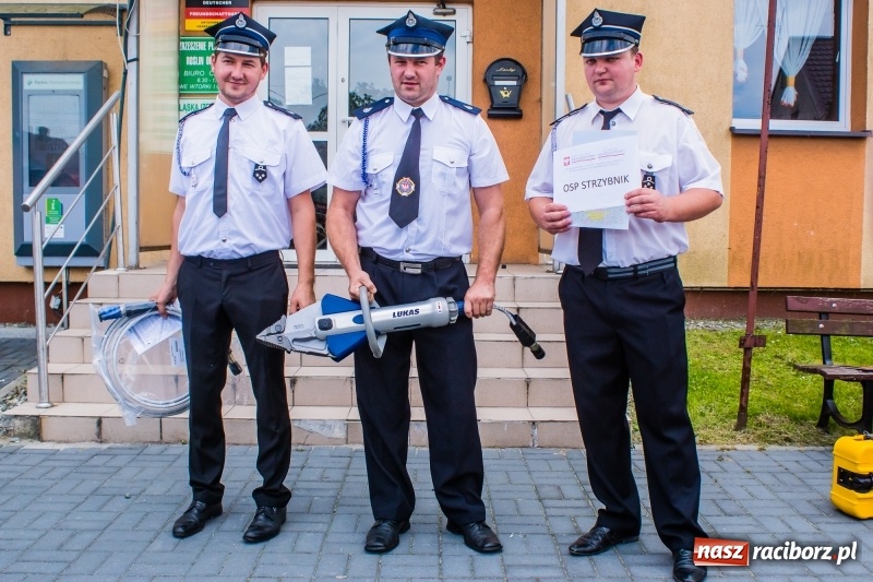 Zdjęcie w galerii na portalu naszraciborz.pl: Jednostki OSP z gminy Rudnik mają nowy sprzęt ratowniczy wiadomości z regionu