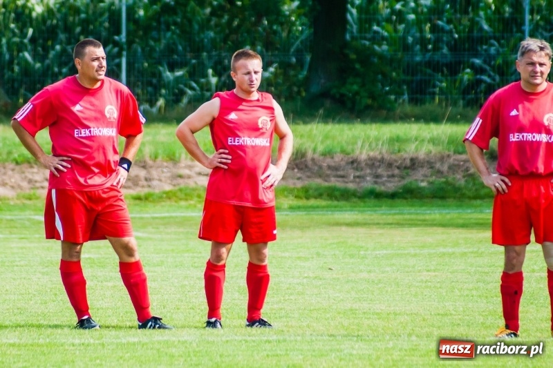 Zdjęcie w galerii na portalu naszraciborz.pl: Festynowe strzelanie w Krzanowicach wiadomości z regionu