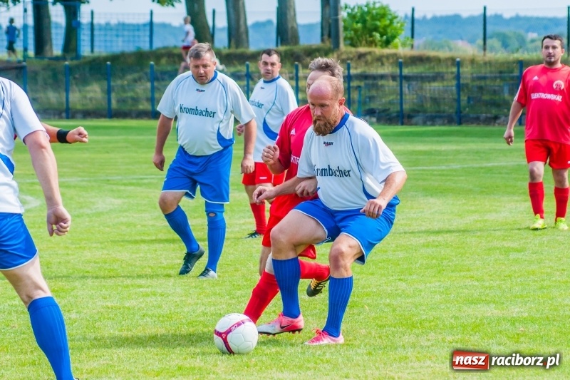 Zdjęcie w galerii na portalu naszraciborz.pl: Festynowe strzelanie w Krzanowicach wiadomości z regionu