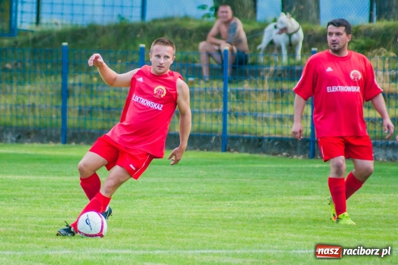 Zdjęcie w galerii na portalu naszraciborz.pl: Festynowe strzelanie w Krzanowicach wiadomości z regionu