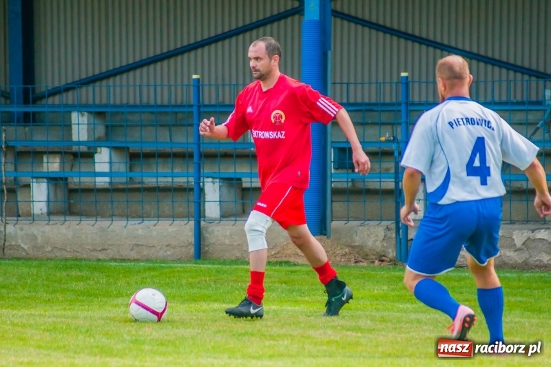 Zdjęcie w galerii na portalu naszraciborz.pl: Festynowe strzelanie w Krzanowicach wiadomości z regionu