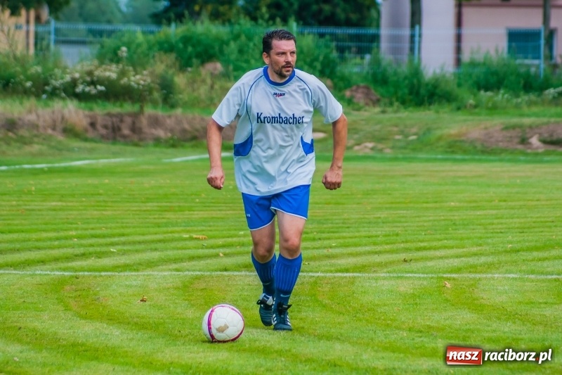 Zdjęcie w galerii na portalu naszraciborz.pl: Festynowe strzelanie w Krzanowicach wiadomości z regionu