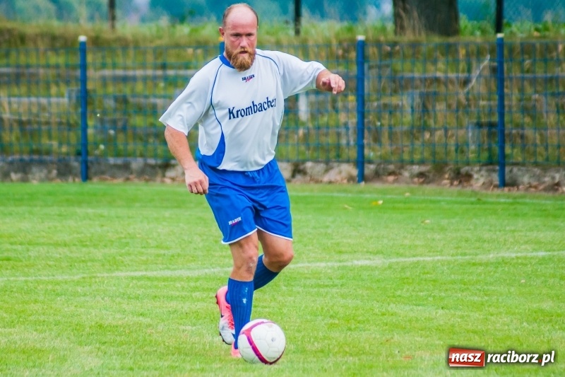 Zdjęcie w galerii na portalu naszraciborz.pl: Festynowe strzelanie w Krzanowicach wiadomości z regionu