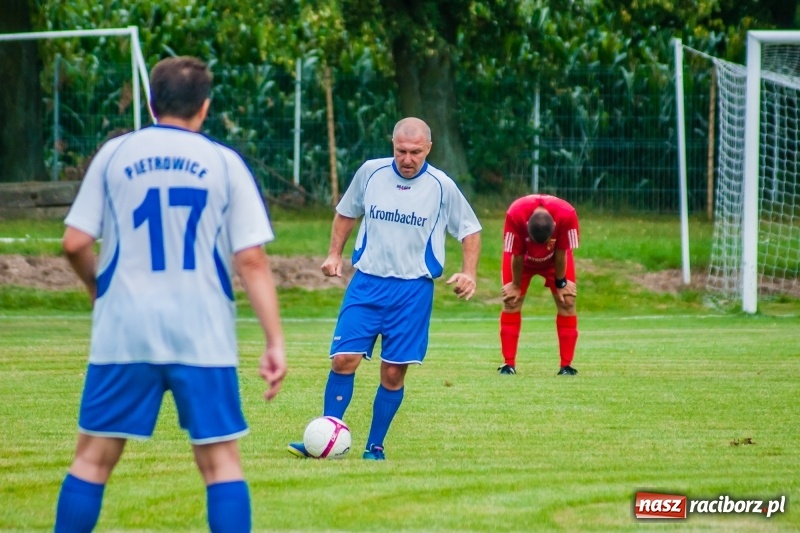 Zdjęcie w galerii na portalu naszraciborz.pl: Festynowe strzelanie w Krzanowicach wiadomości z regionu