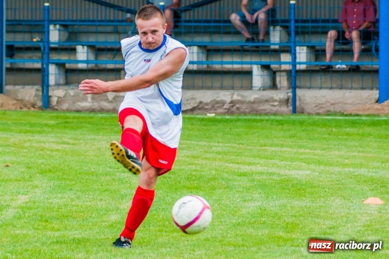 Zdjęcie w galerii na portalu naszraciborz.pl: Festynowe strzelanie w Krzanowicach wiadomości z regionu