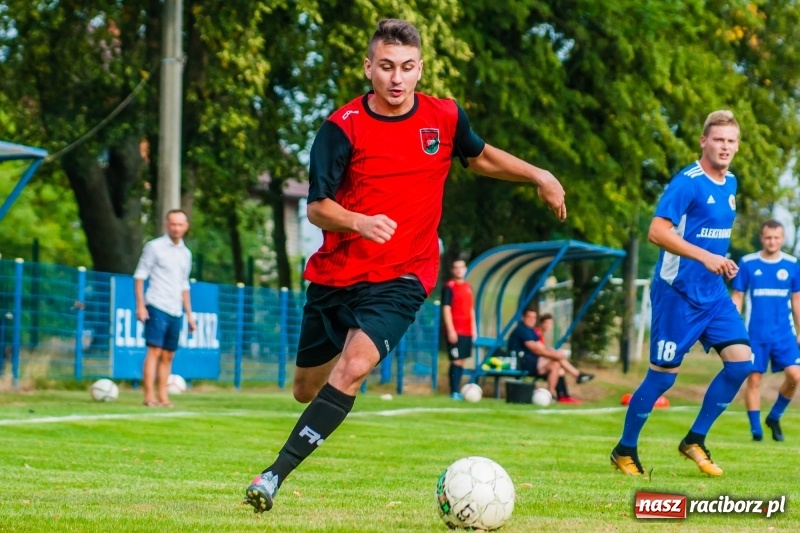 Zdjęcie w galerii na portalu naszraciborz.pl: Festynowe strzelanie w Krzanowicach wiadomości z regionu