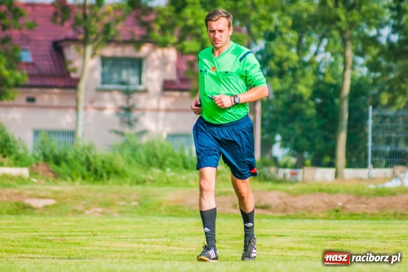Zdjęcie w galerii na portalu naszraciborz.pl: Festynowe strzelanie w Krzanowicach wiadomości z regionu