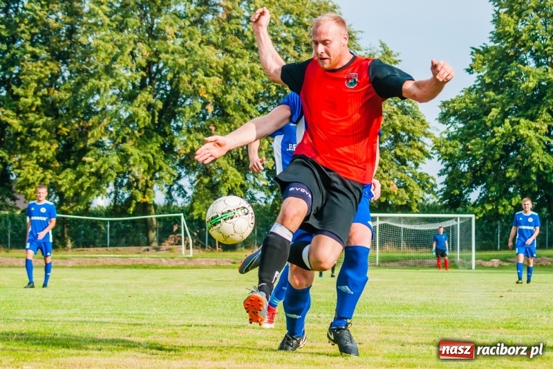 Zdjęcie w galerii na portalu naszraciborz.pl: Festynowe strzelanie w Krzanowicach wiadomości z regionu
