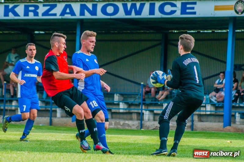 Zdjęcie w galerii na portalu naszraciborz.pl: Festynowe strzelanie w Krzanowicach wiadomości z regionu