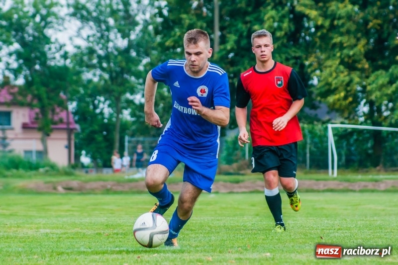 Zdjęcie w galerii na portalu naszraciborz.pl: Festynowe strzelanie w Krzanowicach wiadomości z regionu