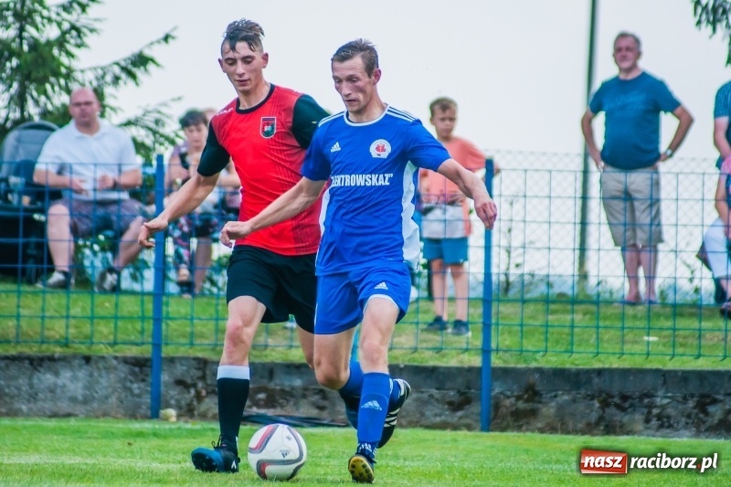 Zdjęcie w galerii na portalu naszraciborz.pl: Festynowe strzelanie w Krzanowicach wiadomości z regionu