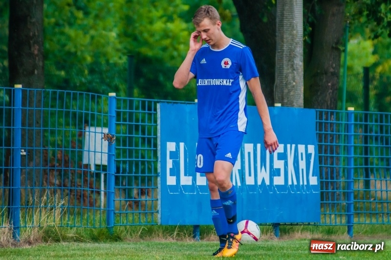Zdjęcie w galerii na portalu naszraciborz.pl: Festynowe strzelanie w Krzanowicach wiadomości z regionu
