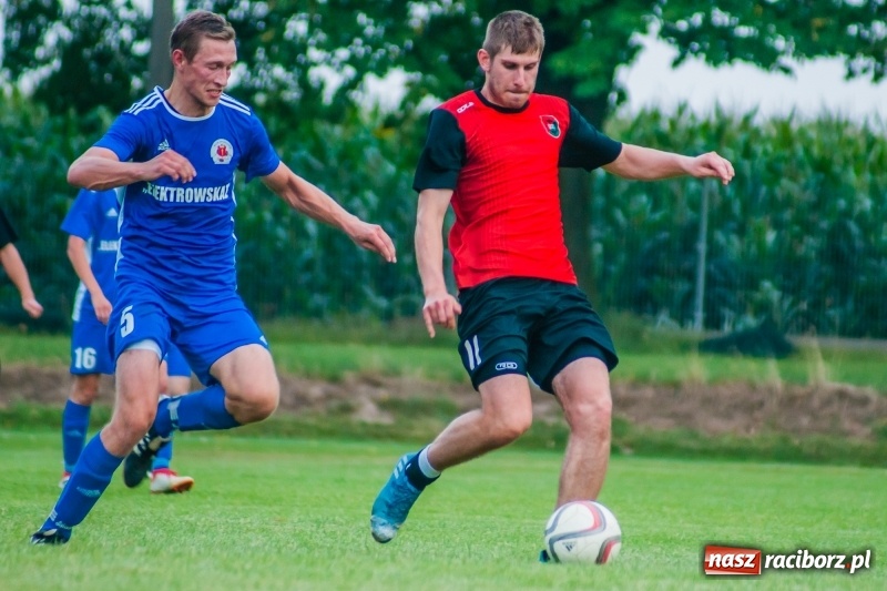 Zdjęcie w galerii na portalu naszraciborz.pl: Festynowe strzelanie w Krzanowicach wiadomości z regionu