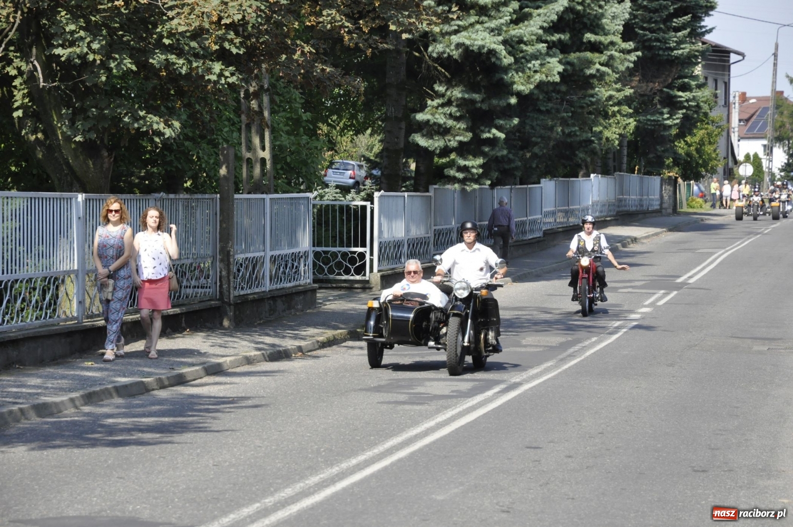 Zdjęcie w galerii na portalu naszraciborz.pl: Odpustowa parada motocyklistów w Pogrzebieniu. Najstarsza taka na Śląsku wiadomości z regionu