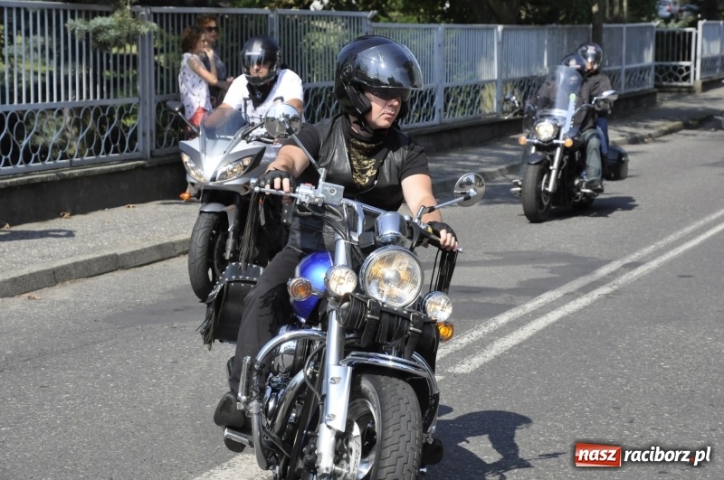 Zdjęcie w galerii na portalu naszraciborz.pl: Odpustowa parada motocyklistów w Pogrzebieniu. Najstarsza taka na Śląsku wiadomości z regionu