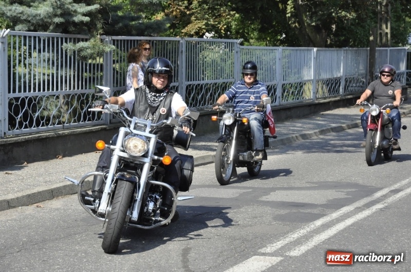 Zdjęcie w galerii na portalu naszraciborz.pl: Odpustowa parada motocyklistów w Pogrzebieniu. Najstarsza taka na Śląsku wiadomości z regionu