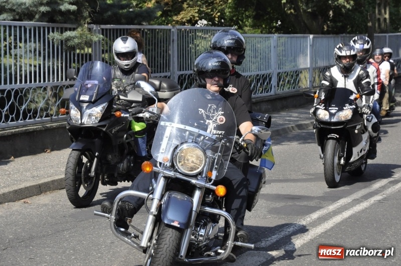 Zdjęcie w galerii na portalu naszraciborz.pl: Odpustowa parada motocyklistów w Pogrzebieniu. Najstarsza taka na Śląsku wiadomości z regionu
